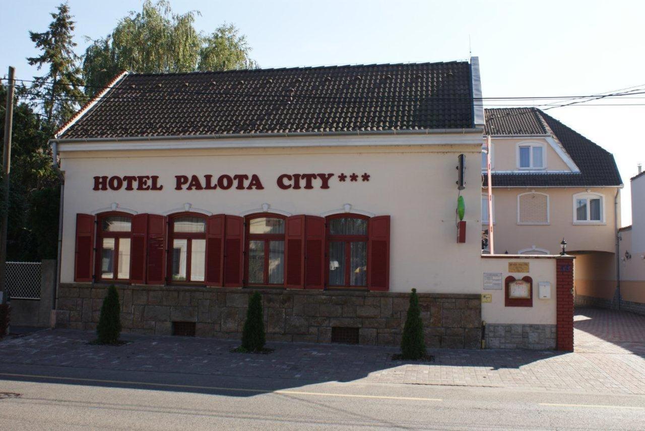 Hotel Palota City Budapesta Exterior foto